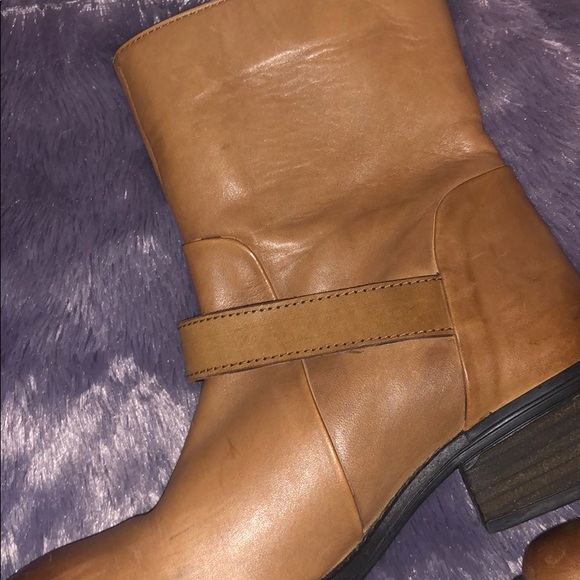 Artie Brown- tan leather boots - Picture 2 of 4
